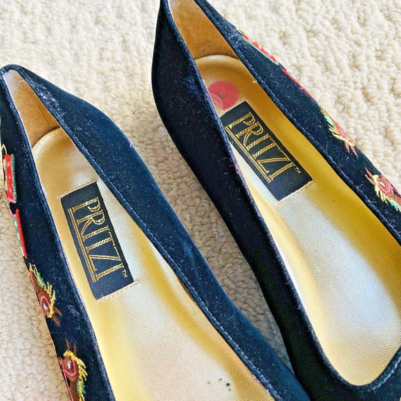 Vintage Pritzi Christmas Holiday Flats Dressy Shoes Black Velvet & Embroidery 7M - Picture 5 of 13